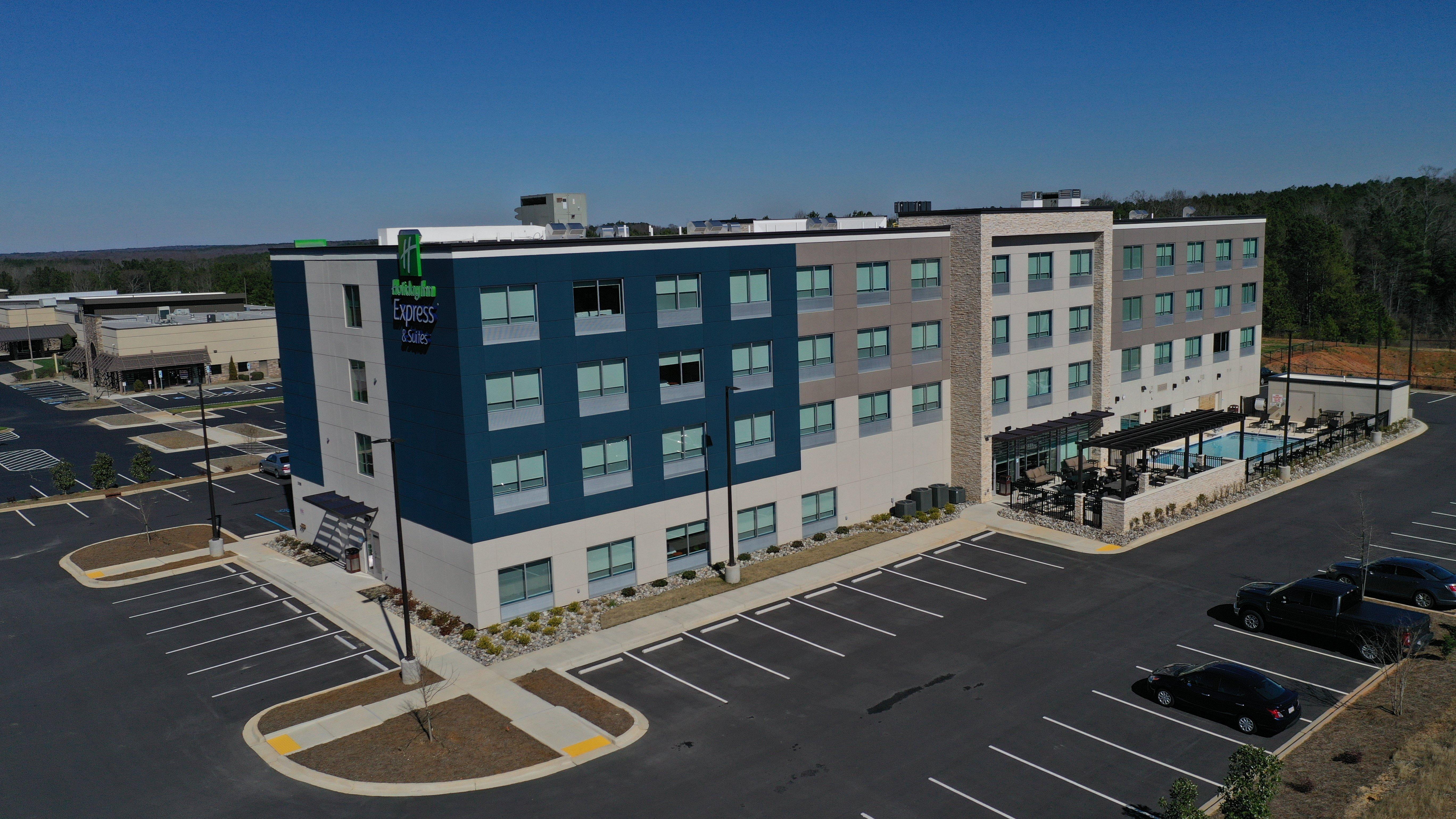 Holiday Inn Express & Suites Richburg By Ihg Exterior photo